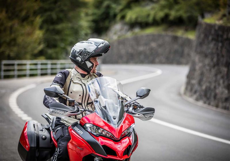 Qual a melhor moto para viagem? - MotoNomads Tours